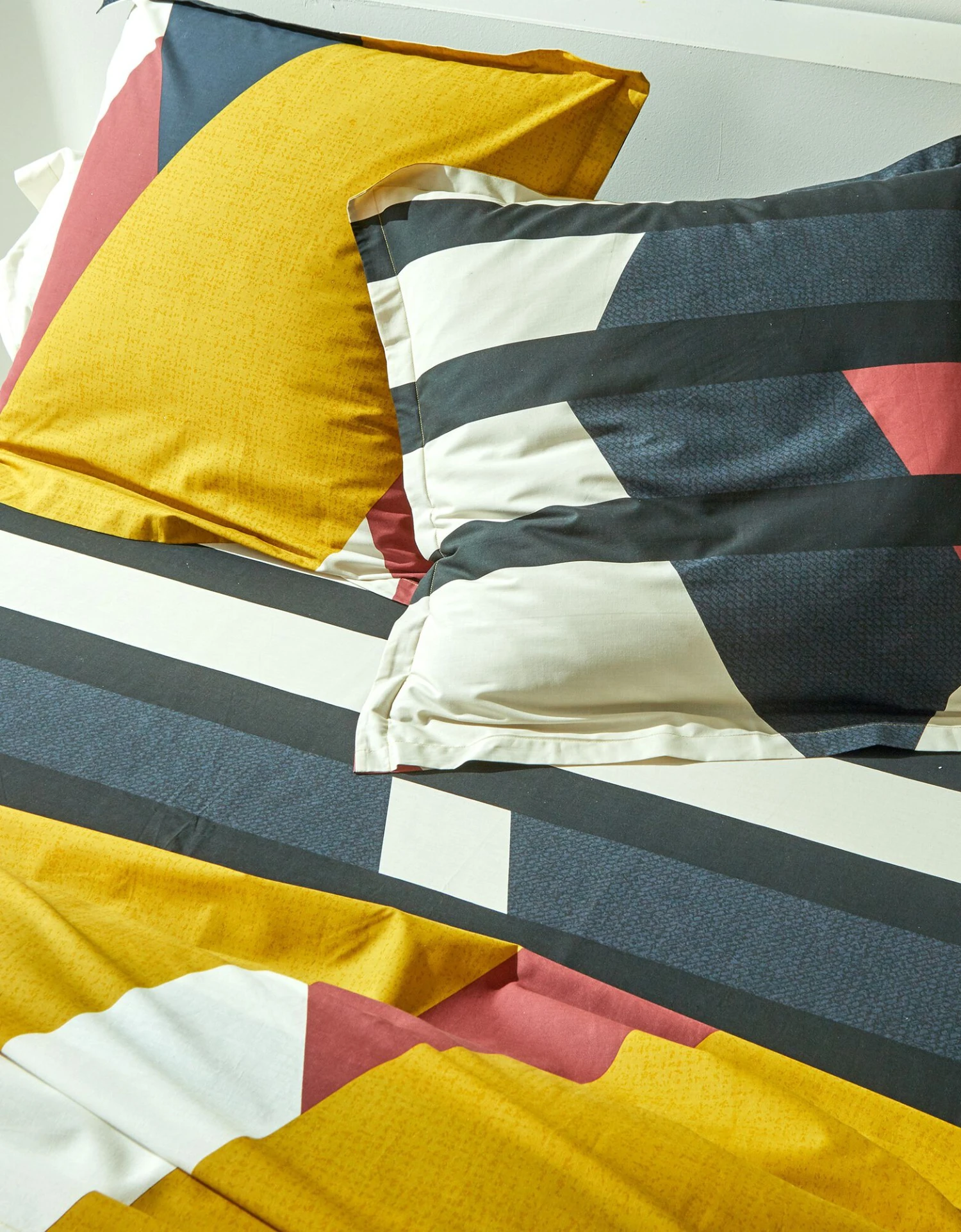 Linge De Lit Charli Coton à Motifs Géométriques 2 Linge De Lit Charli Coton à Motifs Géométriques – Image 2