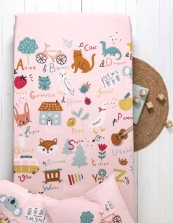 Linge De Lit Enfant à Motifs Abécédaire En Coton -Maison Douceur Promos Magasin 100579 C01 zoomx vue5