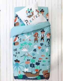 Linge De Lit Enfant Pirates Imprimé En Coton 9 Linge De Lit Enfant Pirates Imprimé En Coton -Maison Douceur Promos Magasin 100626 C01 zoomx vue4
