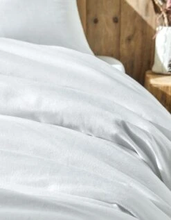 Kit De Couchage Confort Jetable : Drap-housse + Housse De Couette + Taie D'oreiller -Maison Douceur Promos Magasin 110918 C01 zoomx vue3