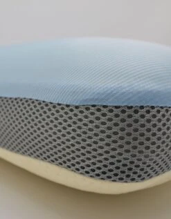 Oreiller Mémoire De Forme 4 Saisons -Maison Douceur Promos Magasin 111815 C01 zoomx vue3