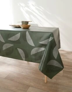 Nappe Toile Cirée Motifs Feuilles 9 Nappe Toile Cirée Motifs Feuilles -Maison Douceur Promos Magasin 120523 C00 zoomx vue4