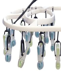 Séchoir à Suspendre Avec 30 Pinces Extra-fortes -Maison Douceur Promos Magasin 210079 C01 zoomx vue3