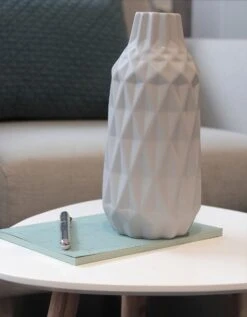 Vase En Céramique Forme Origami - Hauteur 24 Cm -Maison Douceur Promos Magasin 236502 C01 zoomx vue3