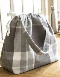 Sac à Pain En Tissu Flanelle - Collection Upcycling 7 Sac à Pain En Tissu Flanelle - Collection Upcycling -Maison Douceur Promos Magasin 237091 C01 zoomx vue3