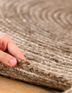 Tapis Rond En Jute Avec Fil Scintillant Et Pompons -Maison Douceur Promos Magasin 291004 C01 zoomx vue4