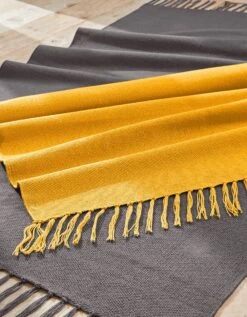 Tapis à Franges -Maison Douceur Promos Magasin 291130 C02 zoomx vue3