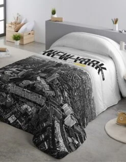 Couette Microfibre Imprimée New York 200 G/m²