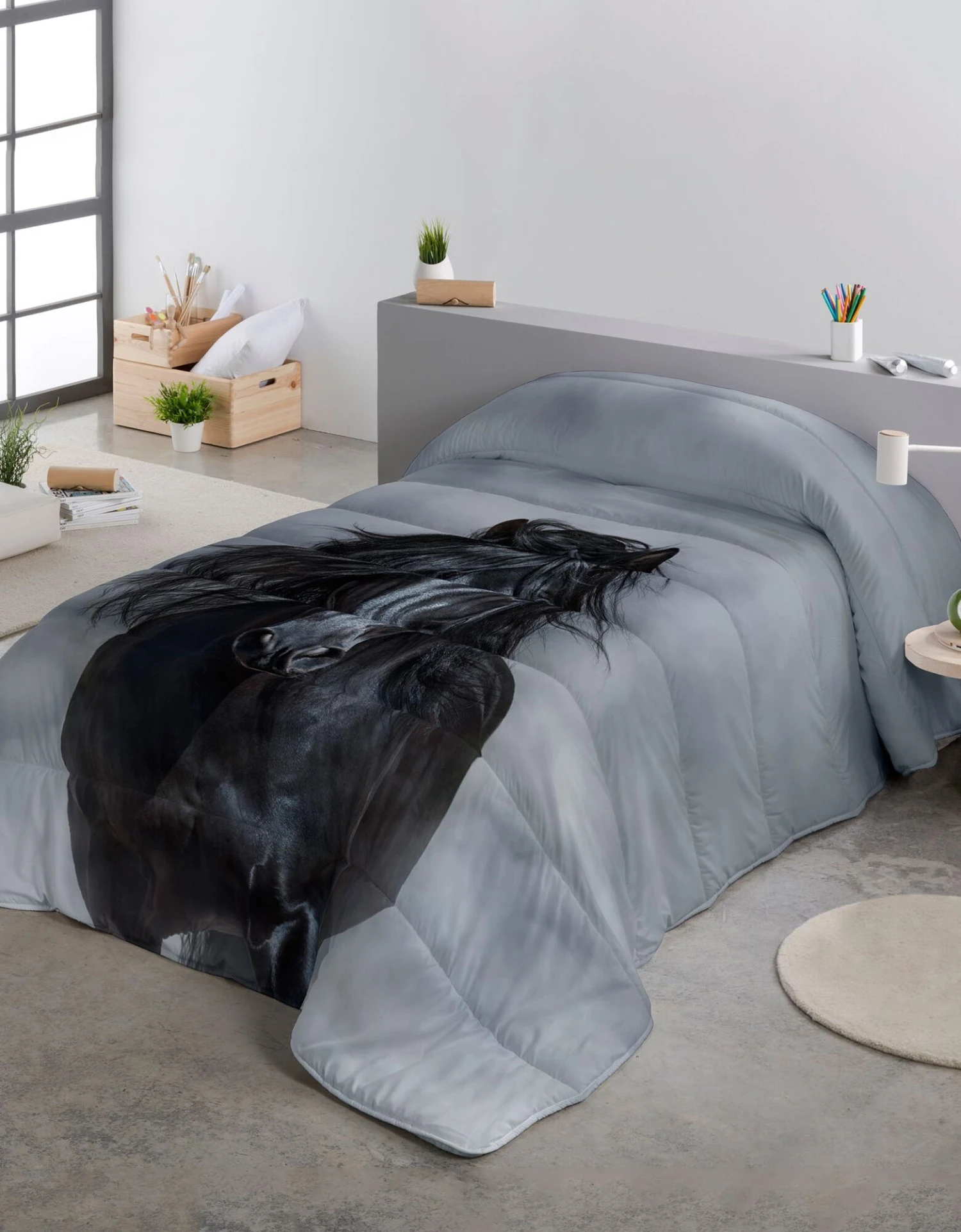 Couette Microfibre Cheval Noir 200 G/m² 1 Couette Microfibre Cheval Noir 200 G/m²