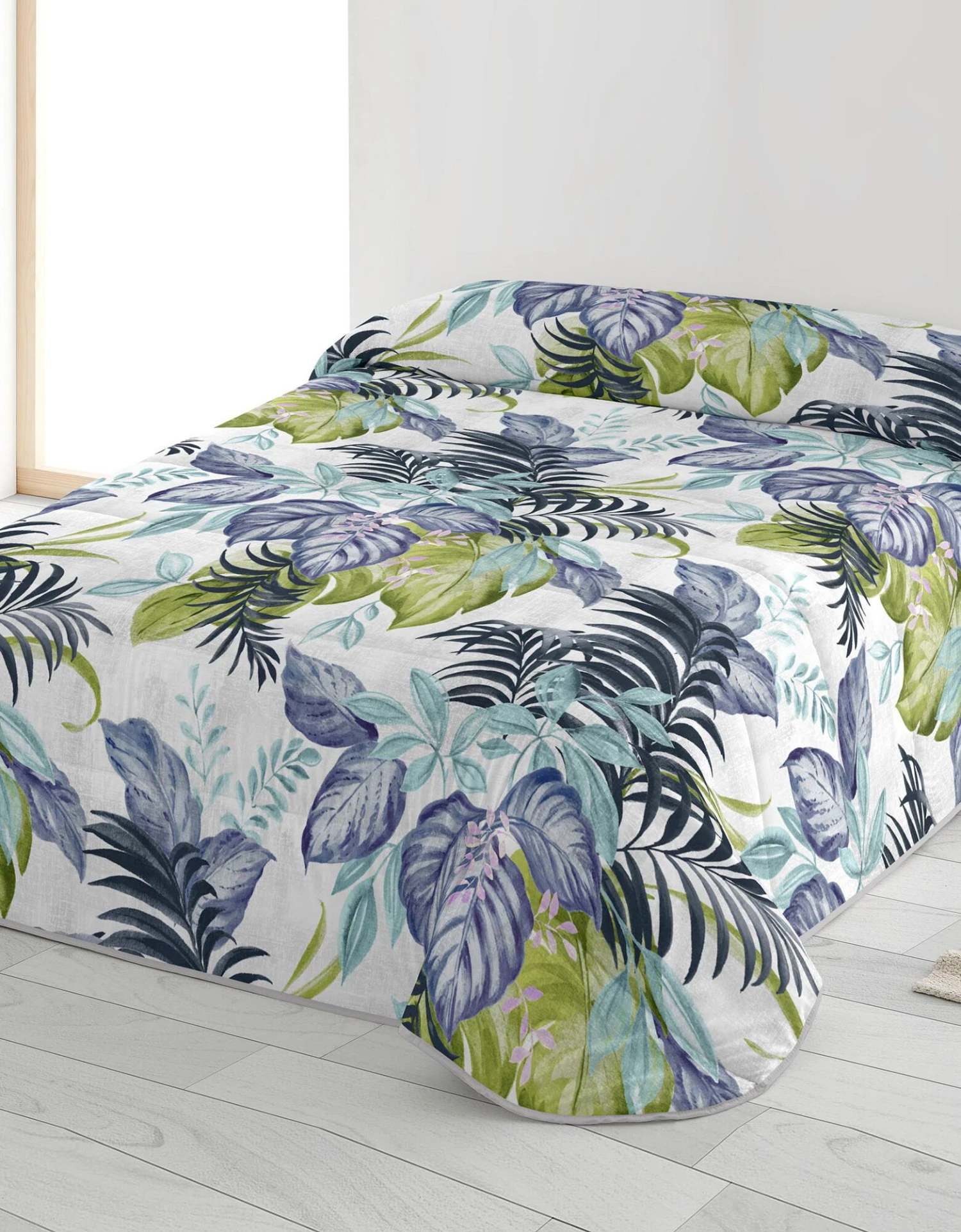 Couette Microfibre Grandes Feuilles 200 G/m² 1 Couette Microfibre Grandes Feuilles 200 G/m²