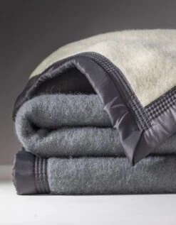 Couverture Bicolore Laine 800g/m2