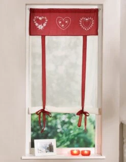 Store Broderies Motifs Coeurs Finition Passe-tringle