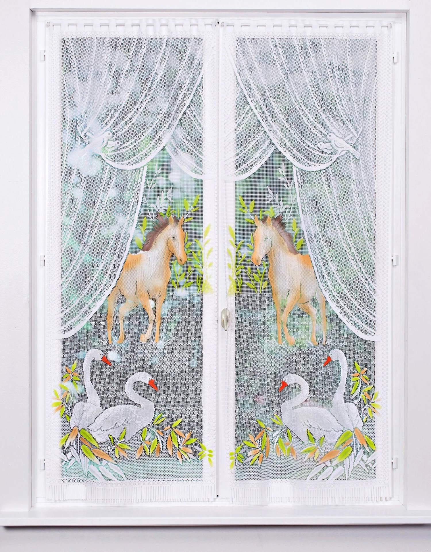 Vitrage Droit Peint Motif Chevaux Finition Passe-tringle - La Paire 1 Vitrage Droit Peint Motif Chevaux Finition Passe-tringle - La Paire