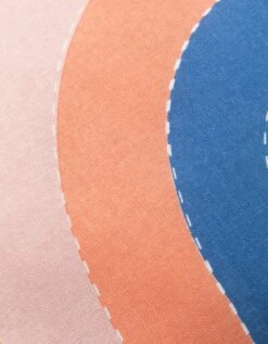 Coussin Garni Enfant "arc-en-ciel" -Maison Douceur Promos Magasin 327492 C01 zoomx vue3