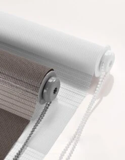 Store Jour/nuit à Clipser 5 Store Jour/nuit à Clipser -Maison Douceur Promos Magasin 328351 C02 zoom detailRFP