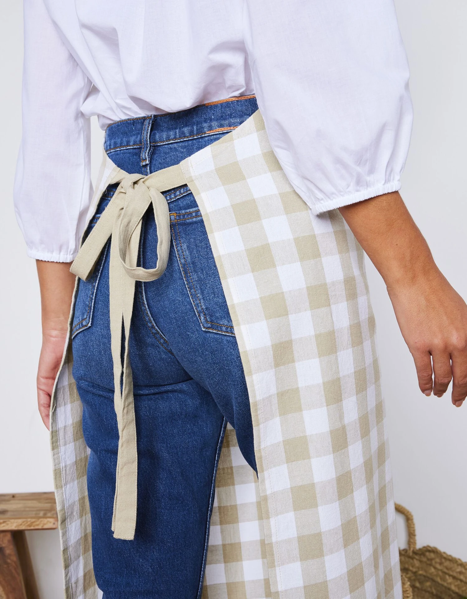 Tablier De Cuisine à Carreaux Vichy Forme Bavette 6 Tablier De Cuisine à Carreaux Vichy Forme Bavette – Image 6