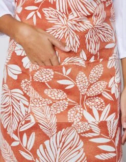 Tablier De Cuisine Forme Bavette Imprimé Végétal -Maison Douceur Promos Magasin 500737 C02 zoomx vue3