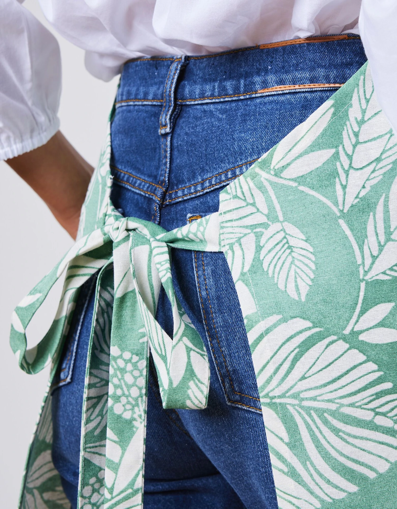 Tablier De Cuisine Forme Bavette Imprimé Végétal 5 Tablier De Cuisine Forme Bavette Imprimé Végétal – Image 5